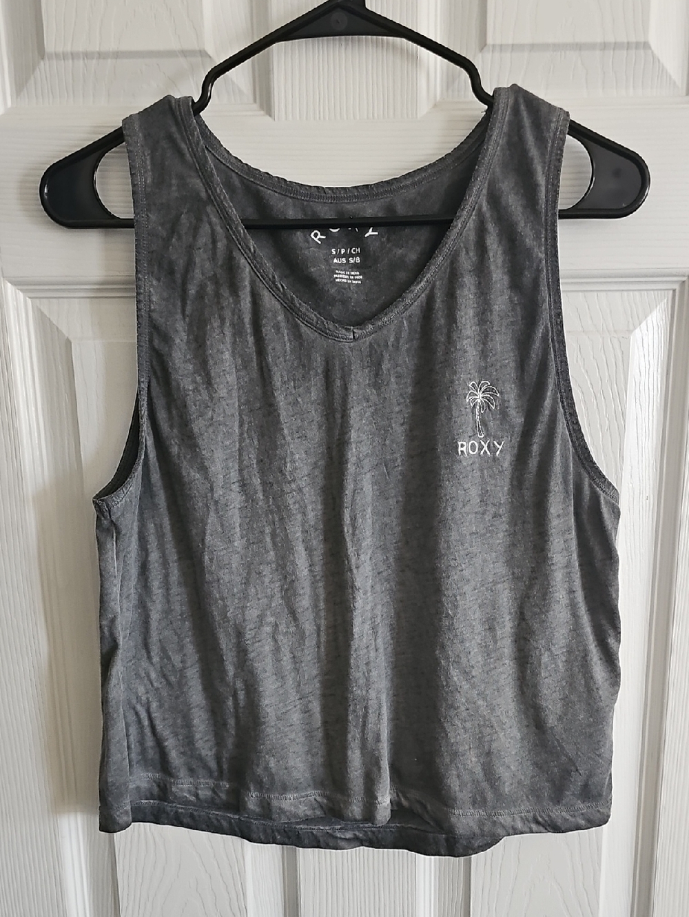 Roxy Women's Gray Sleeveless V-Neck Tank